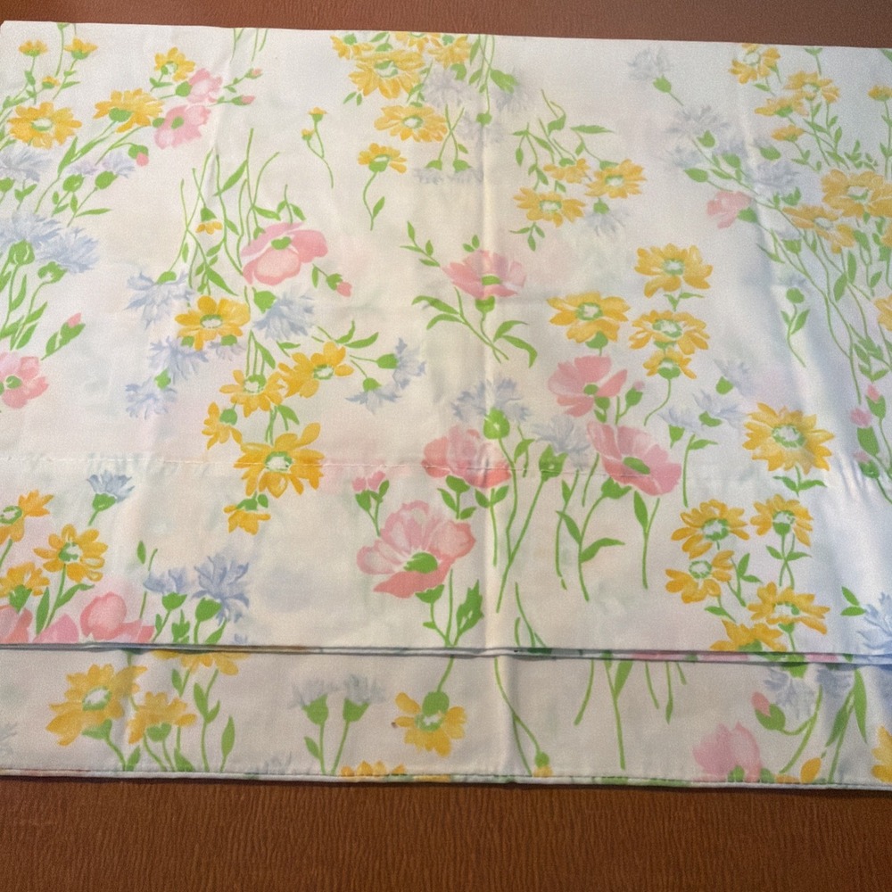 Vintage Cannon Monticello 50/50 cotton poly green Floral Standard Pillowcase
